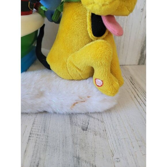 Gemmy Disney Pluto Mickey Mouse Donald AS IS 2004 plush animated Xmas figure - Picture 5 of 13